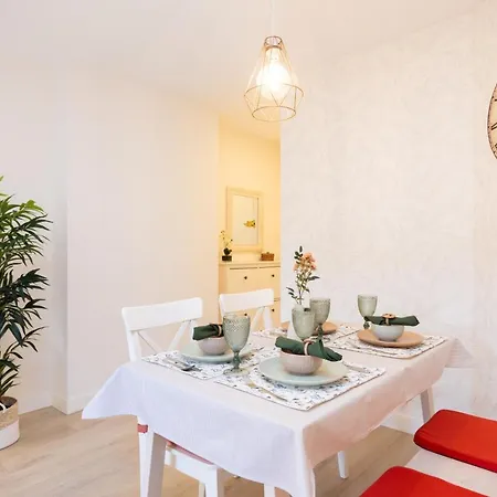 아파트 Home2book Design Residencial Anaga